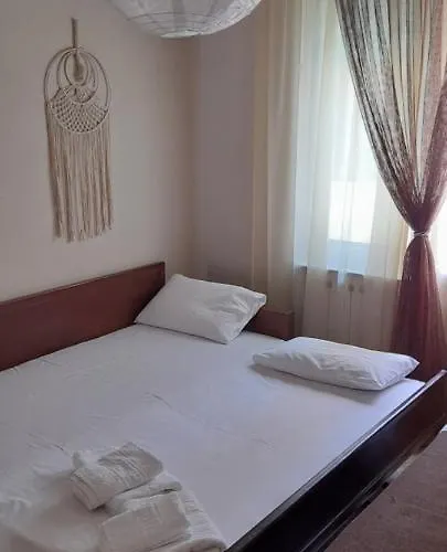 דירה Evi's House